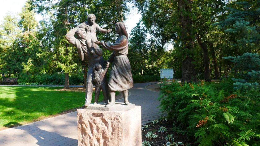 leo mol sculpture garden