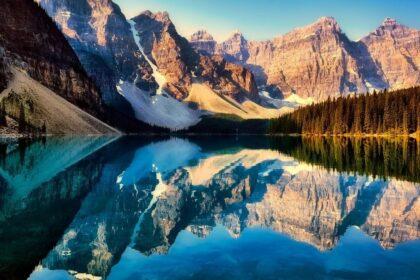 Moraine lake banff